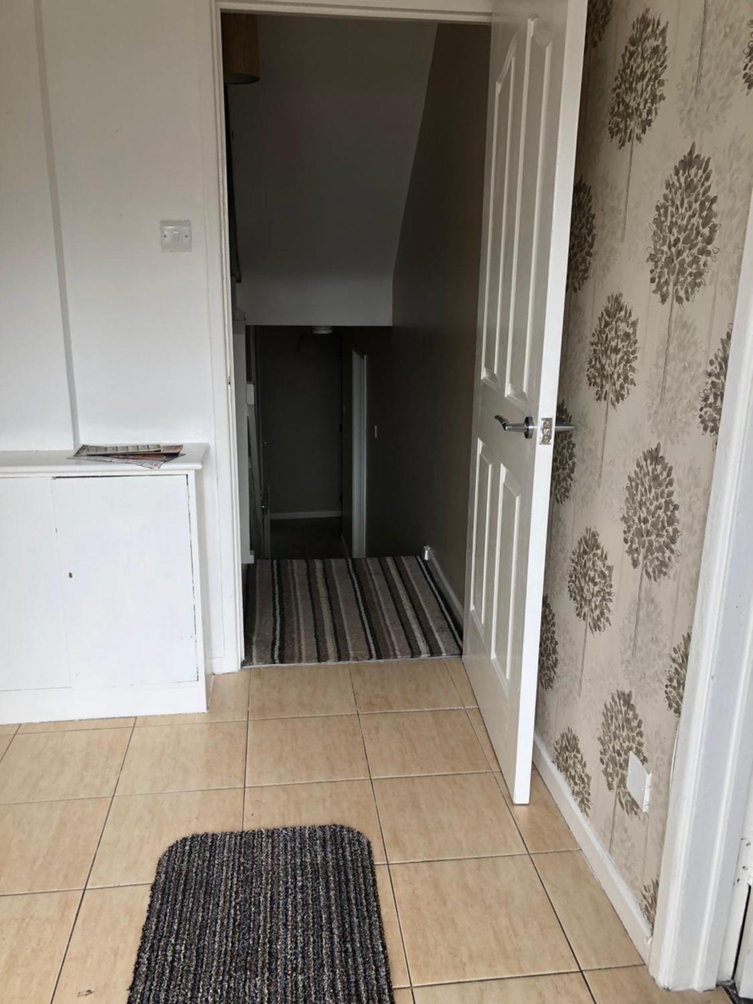 Claire'S Airbnb 2 Белфаст Екстериор снимка